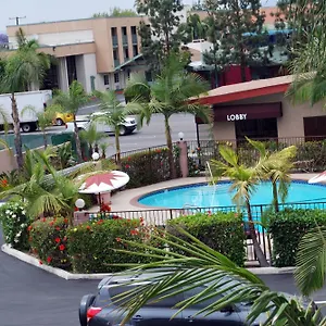 https://budget-inn-anaheim.topanaheimhotels.com